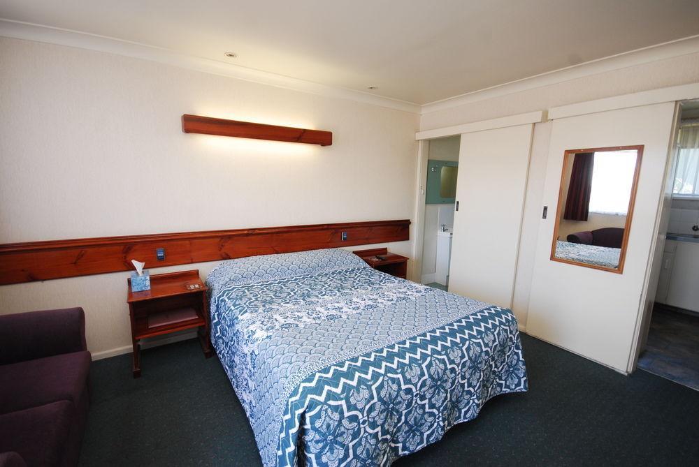 South Tamworth Motor Inn מראה חיצוני תמונה