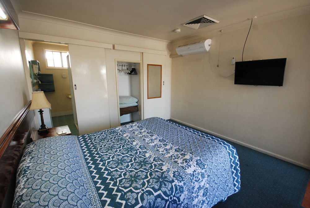 South Tamworth Motor Inn מראה חיצוני תמונה