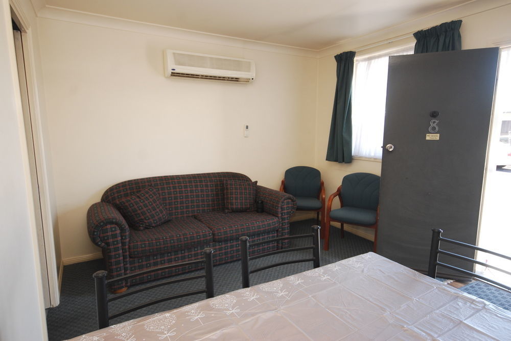 South Tamworth Motor Inn מראה חיצוני תמונה