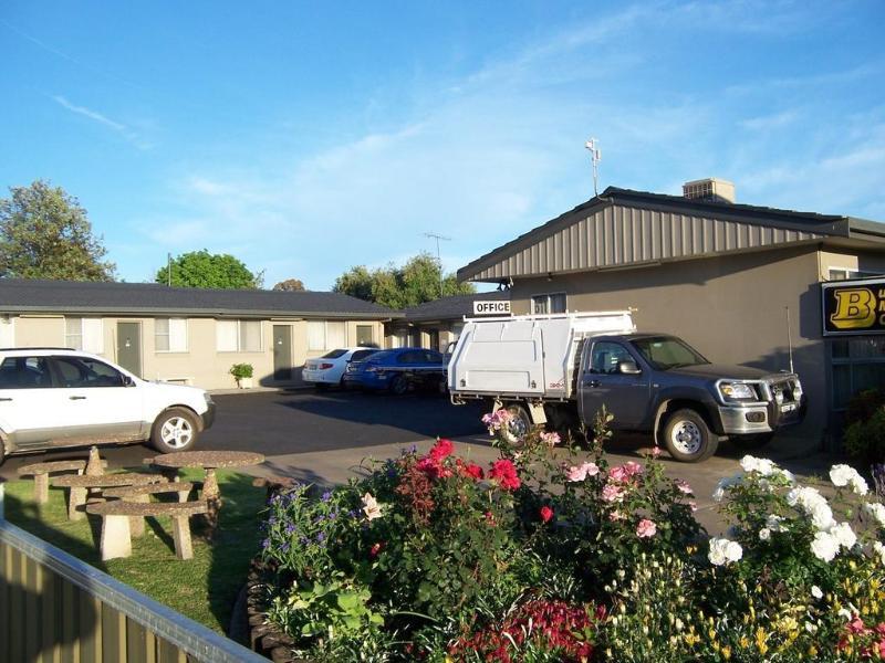 South Tamworth Motor Inn מראה חיצוני תמונה