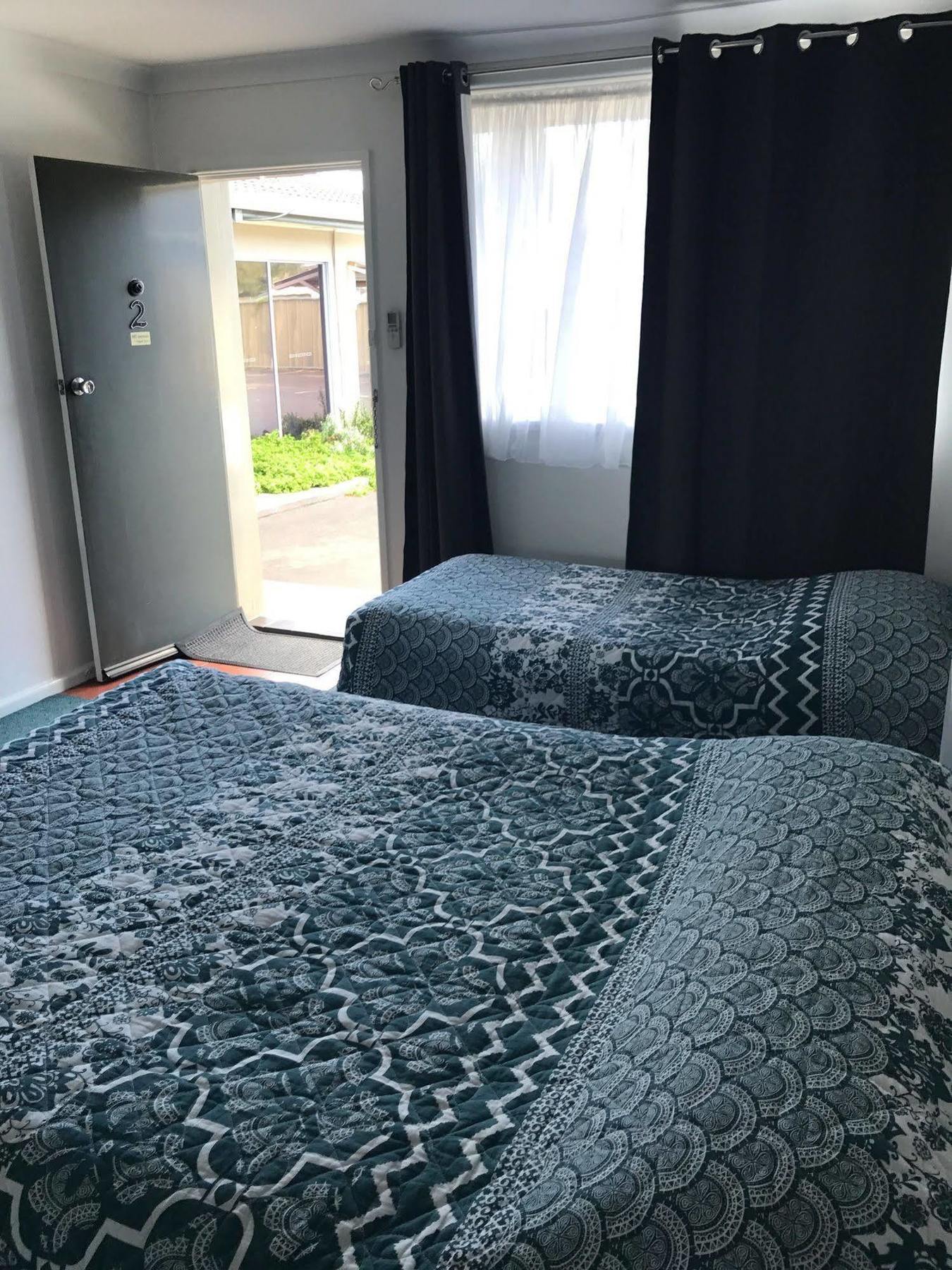 South Tamworth Motor Inn מראה חיצוני תמונה