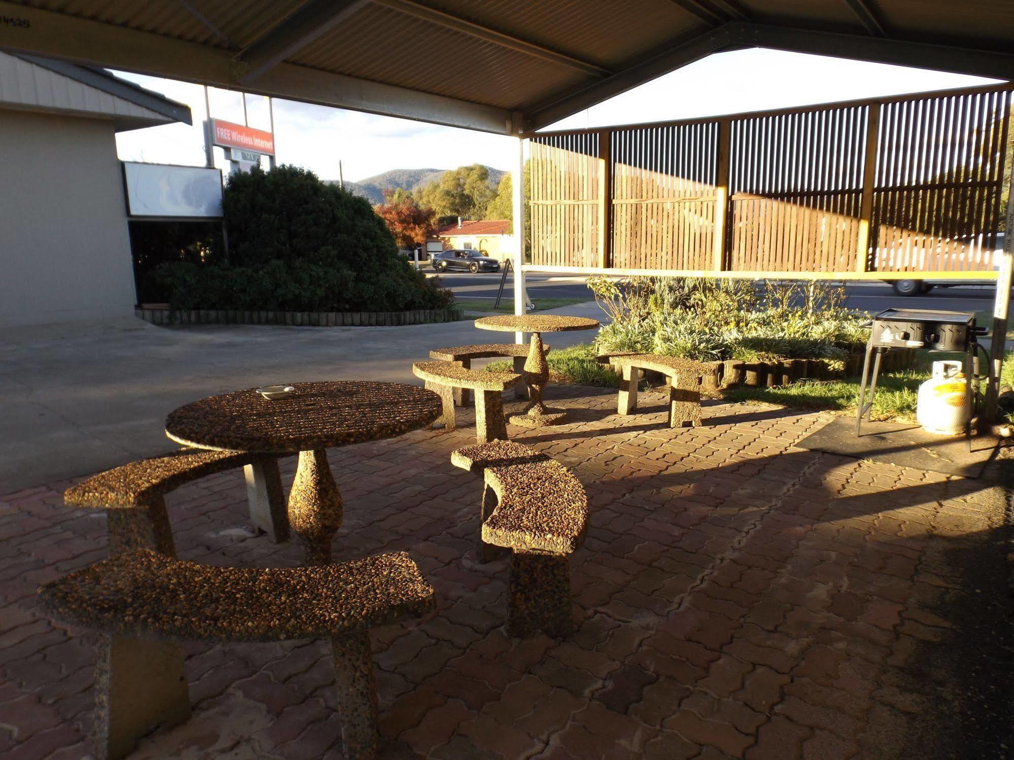 South Tamworth Motor Inn מראה חיצוני תמונה